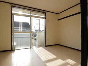 レオハイツ　Ｂ 203号-2