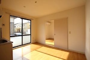 アゼリア港南台　Ａ 101号-2