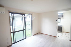 クレールテラス　Ｅ 102号-3