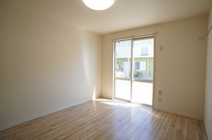 ドゥ・ルミエール 102号-5