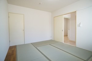 ドゥ・ルミエール 102号-7