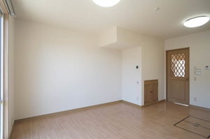 コスモフラッツ　Ａ 102号-4