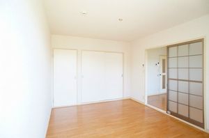 メゾンルミエール 103号-3