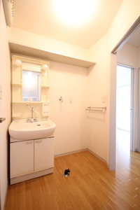 リバー・コート 101号-10