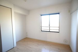 ラークスクエア　Ⅰ 205号-6