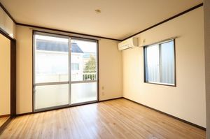 グレ－スヒル成瀬　Ａ 202号-2