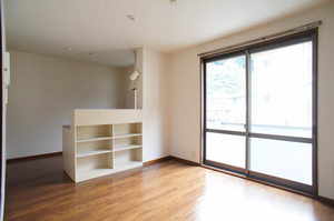 グランシード市川 201号-2