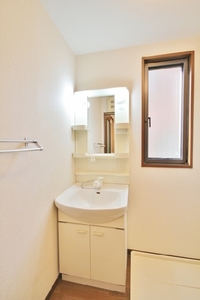 ボヌール本郷台 101号-8