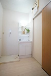 ジュネス岩井 202号-6