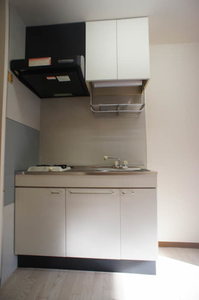 タウンコート鶴ヶ峰 102号-6