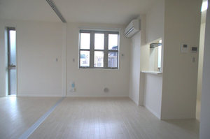 Ｇｒｅｅｎ　Ｆｏｒｅｓｔ 202号-2