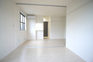 Ｇｒｅｅｎ　Ｆｏｒｅｓｔ 202号-5