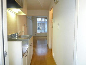 ドミトリ－久地 102号-6