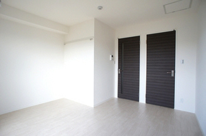 メゾン　ド　リッシュ 105号-3