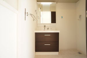 クラリス横濱　Ⅰ番館 102号-9