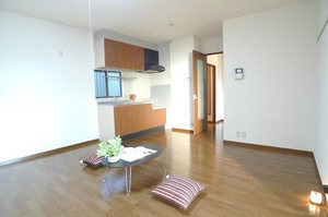 サガミヒルズ 201号-5