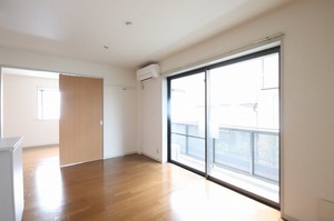 グランコリーヌ　Ａ 101号-3