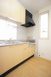 メゾン　プレジール　弐番館 102号-3