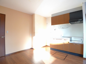 グランドソレーユ 103号-3