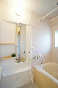 ファミール金子 201号-8