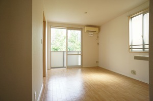 【関税込み】AVAVAV グリーン Apartment トラウザーズ 231094F087001_1.jpg