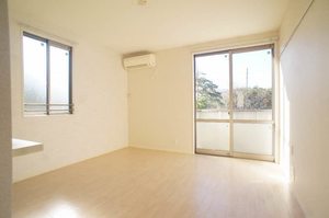 クレール糀屋 201号-2