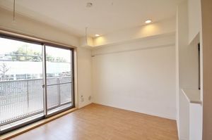 サザンポートパレス 202号-5