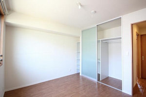 ヴェスト富岡 202号-2