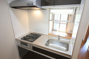 ヴェスト富岡 202号-8