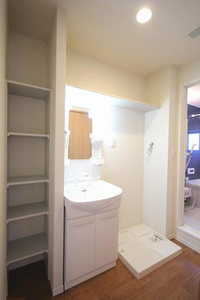 ヴェスト富岡 202号-9