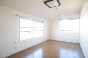 ヴィラ麻生 201号-8