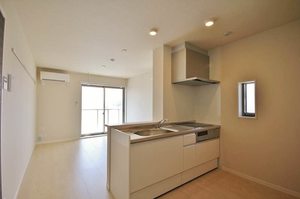 ルミウス港南台壱番館 303号-4