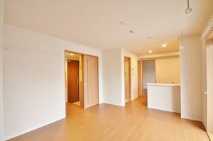 ルミウス港南台弐番館 102号-2