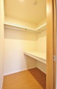 ルミウス港南台弐番館 102号-11