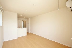 ルミウス港南台参番館 305号-3