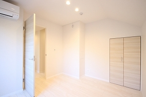 セリシール 301号-8