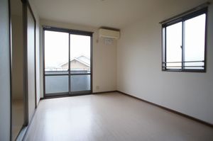 バリュージュ城山一番館 202号-4