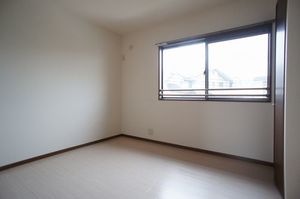 バリュージュ城山一番館 202号-8