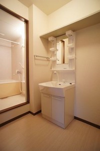 バリュージュ城山一番館 202号-10