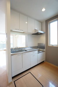 コーポ白馬 102号-3