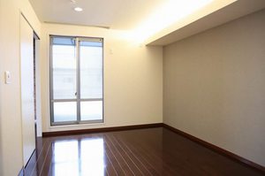 フォレストスクェア B201号-4