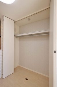 ジュメイラ 201号-5