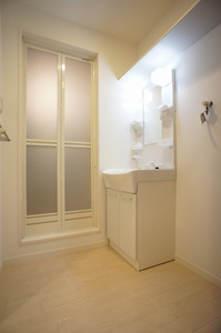 ジュメイラ 302号-5