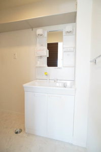 コ－ポ穂高 201号-9