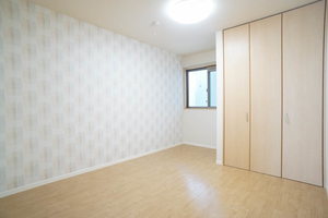 グリ－ンセントコ－ト 102号-4