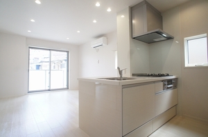 アルカディア　ジュノー 201号-2