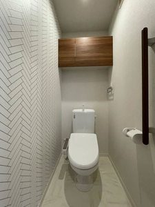 アベニ-ル 302号-5