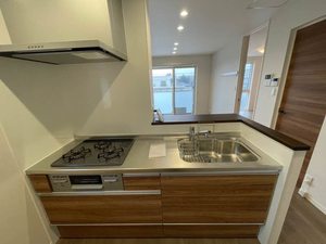 アベニ-ル 302号-10