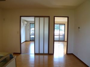 ラルジュ鎌倉 Ⅱ 202号-3