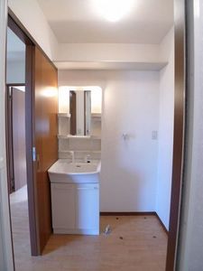 ラルジュ鎌倉 Ⅱ 202号-4